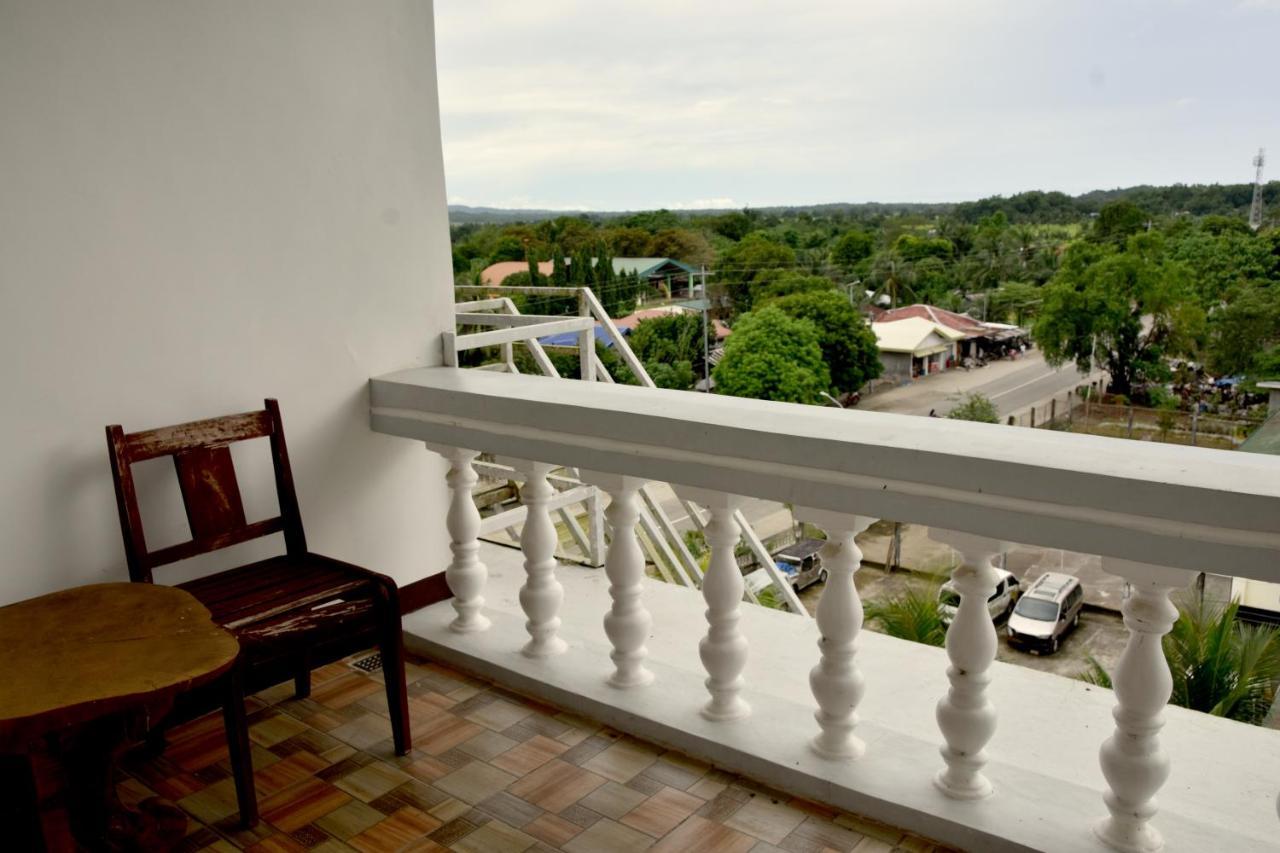 Isla De Oro Hotel Mamburao Exterior photo